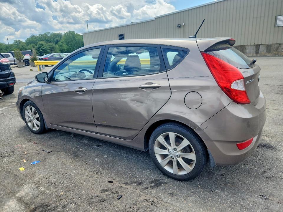 2013 Hyundai Accent VIN KMHCU5AE1DU104077 COPART salvage auction — FRONT END, Ri - Certificate Of Title, sold $875 on 2026-07-07 (photo 2)