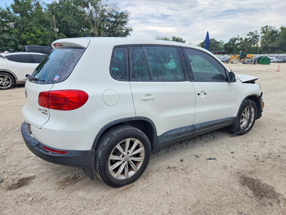 2014 Volkswagen VIN WVGBV3AX9EW603388 COPART salvage auction — FRONT END, Fl - Certificate Of Destruction, sold $800 on 2026-07-14 (photo 3)