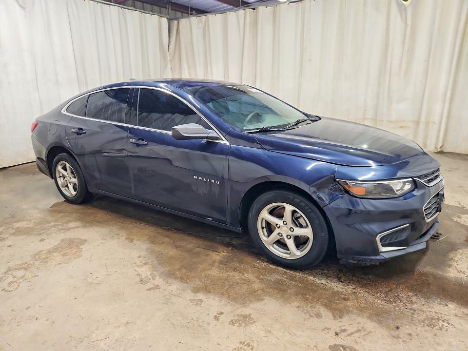 2017 Chevrolet Malibu VIN 1G1ZC5STXHF236577 COPART salvage auction — MINOR DENT/SCRATCHES, LA - CERTIFICATE OF TITLE, sold $1,800 on 2026-07-09 (photo 4)