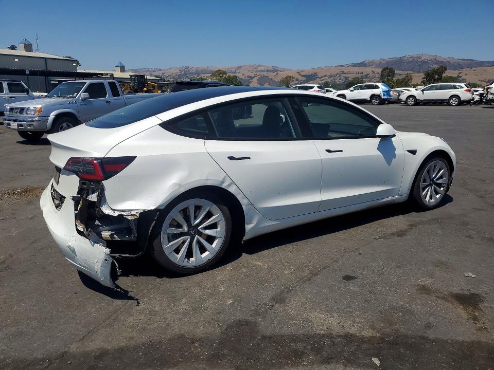 2022 Tesla Model 3 VIN 5YJ3E1EA0NF185682 COPART salvage auction — REAR END, Ca - Salvage Certificate, sold $5,300 on 2026-07-07 (photo 3)