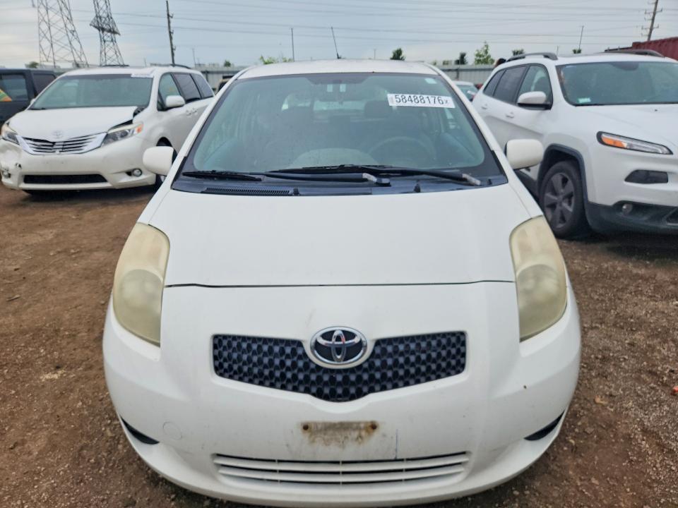2008 Toyota Yaris VIN JTDJT923885201103 COPART salvage auction — NORMAL WEAR, Il - Cert Of Title-Corrected, sold $300 on 2026-07-02 (photo 5)