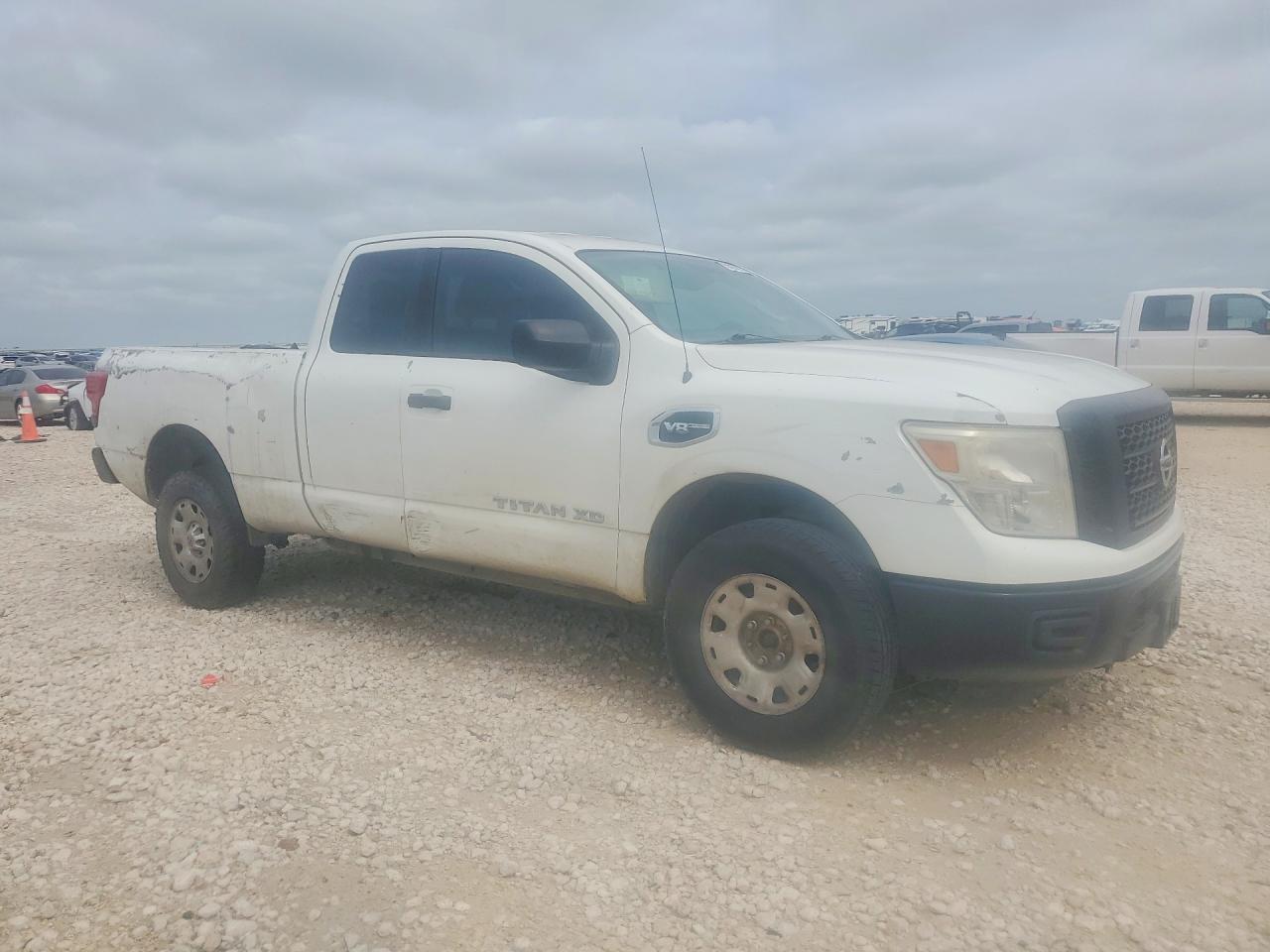 2018 Nissan Titan VIN 1N6AA1C32JN506699 COPART salvage auction — Rear End, TX - CERTIFICATE OF TITLE (P), sold $2,500 on 2026-07-09 (photo 4)