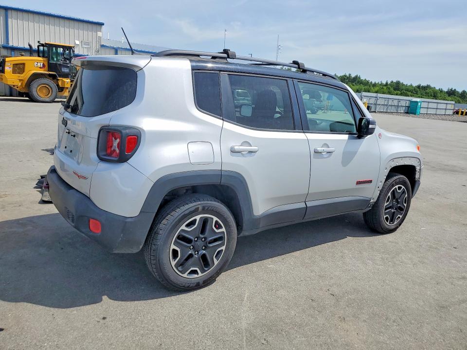 2017 Jeep Renegade VIN ZACCJBCB6HPE90677 COPART salvage auction — FRONT END, Me - Cert Of Title-Salvage Collisio, sold $1,800 on 2026-07-15 (photo 3)