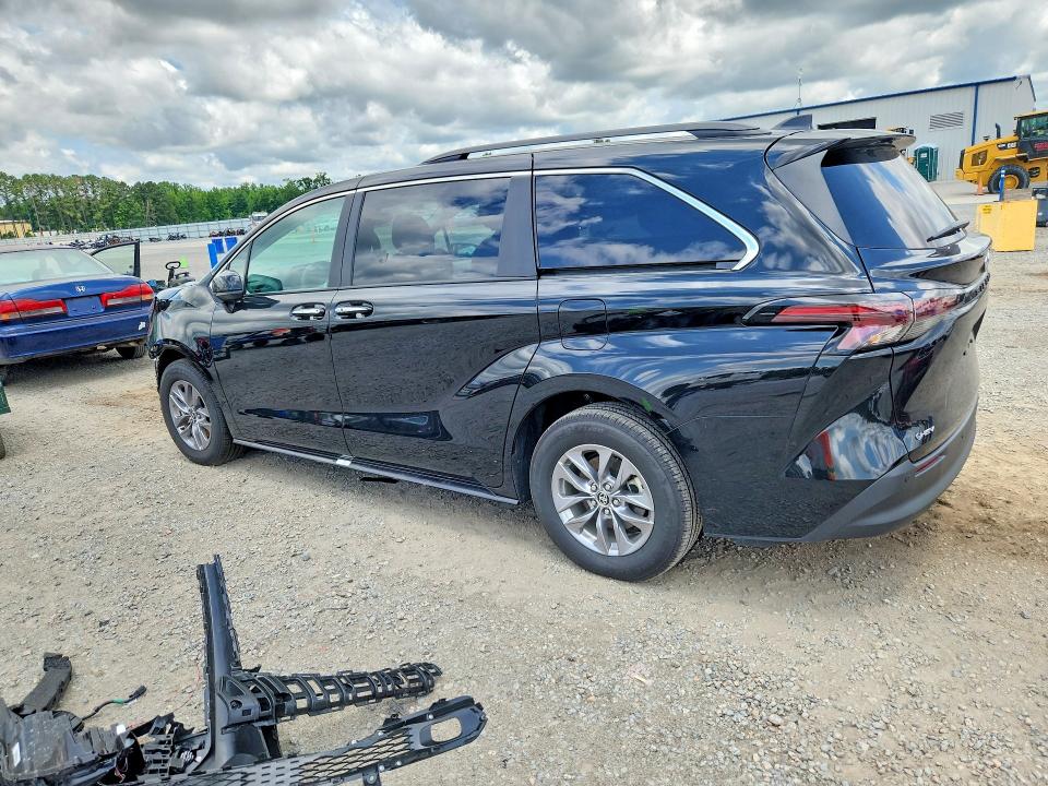 2026 Toyota VIN 5TDYRKEC0TS307953 COPART salvage auction — FRONT END, Ny - Dealer Only Clean Title, sold $31,500 on 2026-07-06 (photo 2)