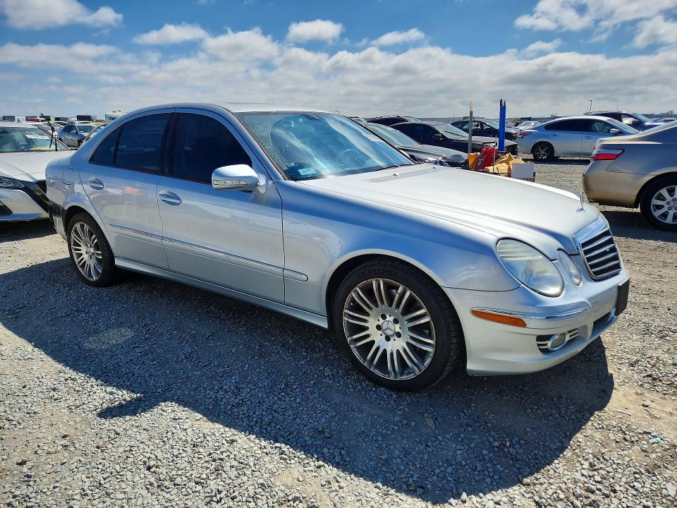 2007 Mercedes-benz E-class VIN WDBUF72X97B036673 COPART salvage auction — REAR END, Ca - Salvage Certificate, sold $1,900 on 2026-07-24 (photo 4)