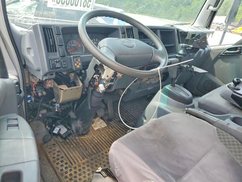 2013 Isuzu Npr VIN 54DC4W1B1DS800641 COPART salvage auction — MINOR DENT/SCRATCHES, Pa - Cert Of Title (P), sold $5,800 on 2026-07-29 (photo 8)