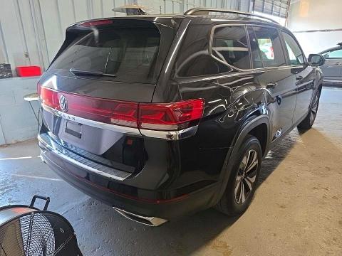 2024 Volkswagen Atlas VIN 1V2DR2CAXRC503102 COPART salvage auction — NORMAL WEAR, Oh - Certificate Of Title (P), sold $14,300 on 2026-07-28 (photo 4)