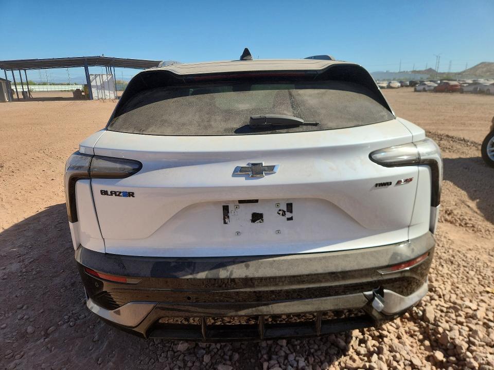2025 Chevrolet Blazer VIN 3GNKDERL6SS198562 COPART salvage auction — REAR END, Az - Cert Of Title - Salvage, sold $23,700 on 2026-07-23 (photo 6)