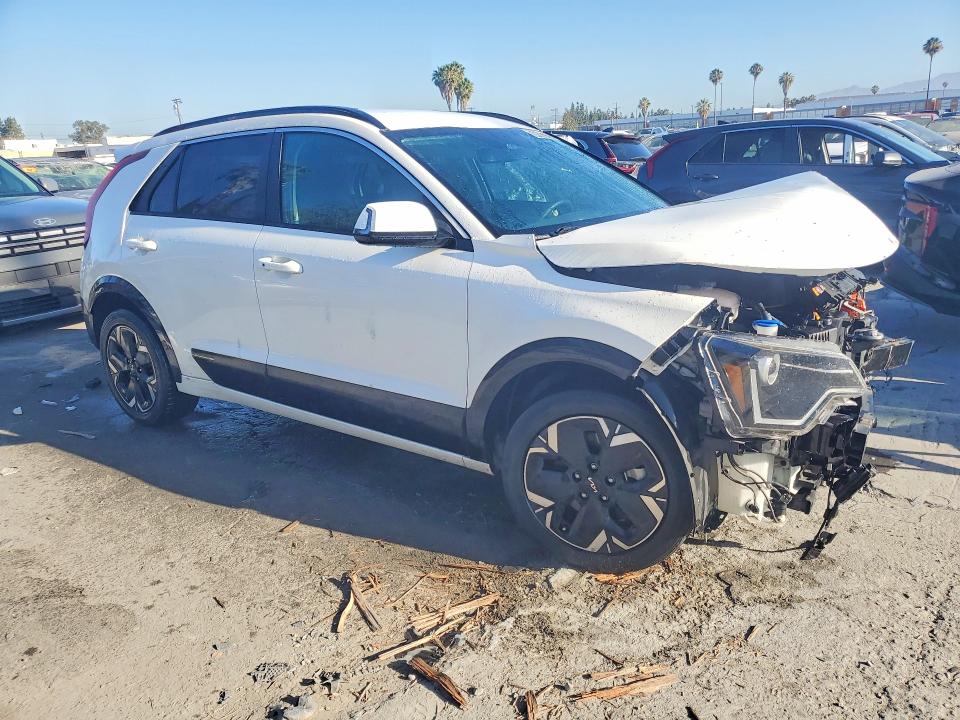 2023 Kia Niro VIN KNDCR3L18P5045242 COPART salvage auction — FRONT END, Ca - Salvage Certificate, sold $2,850 on 2026-07-24 (photo 4)