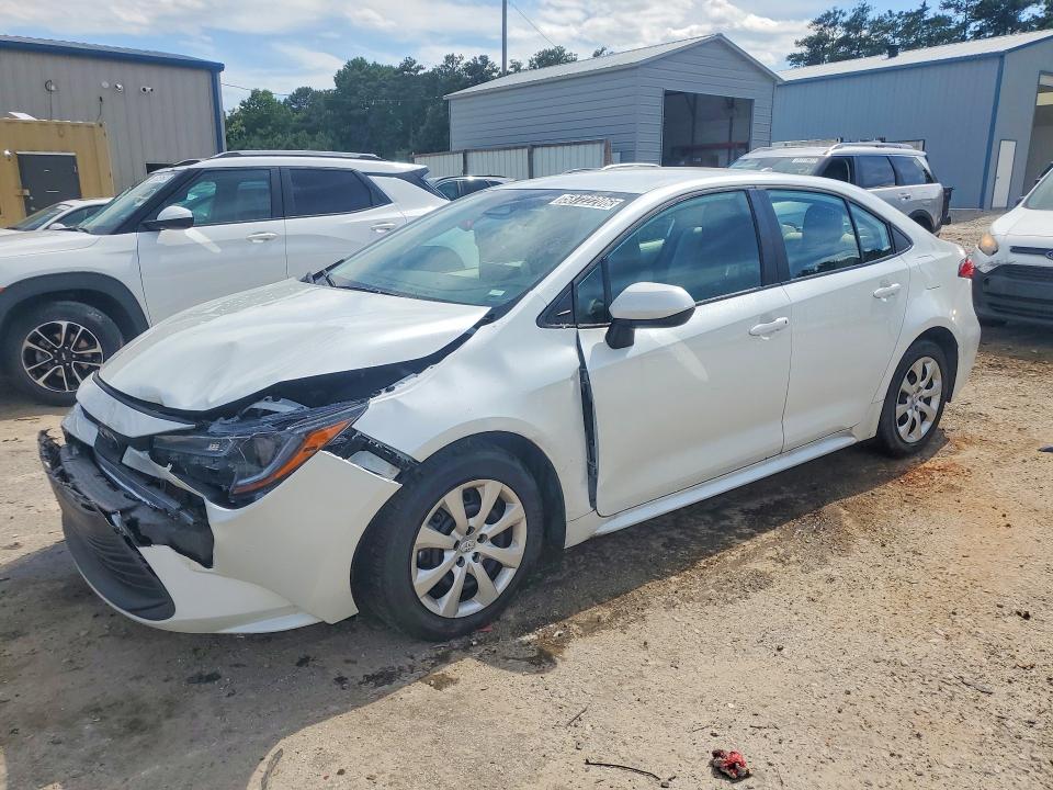 2026 Toyota Corolla VIN 5YFB4MDE1TP380647 COPART salvage auction — FRONT END, FL - CERTIFICATE OF TITLE (P), sold $14,100 on 2026-07-08 (photo 1)