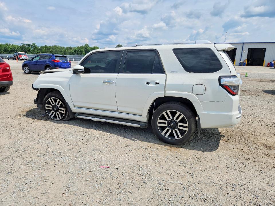 2021 Toyota 4runner VIN JTEKU5JR9M5893586 COPART salvage auction — FRONT END, Sc - Dealer Only Salvage Title (P), sold $16,800 on 2026-07-06 (photo 2)