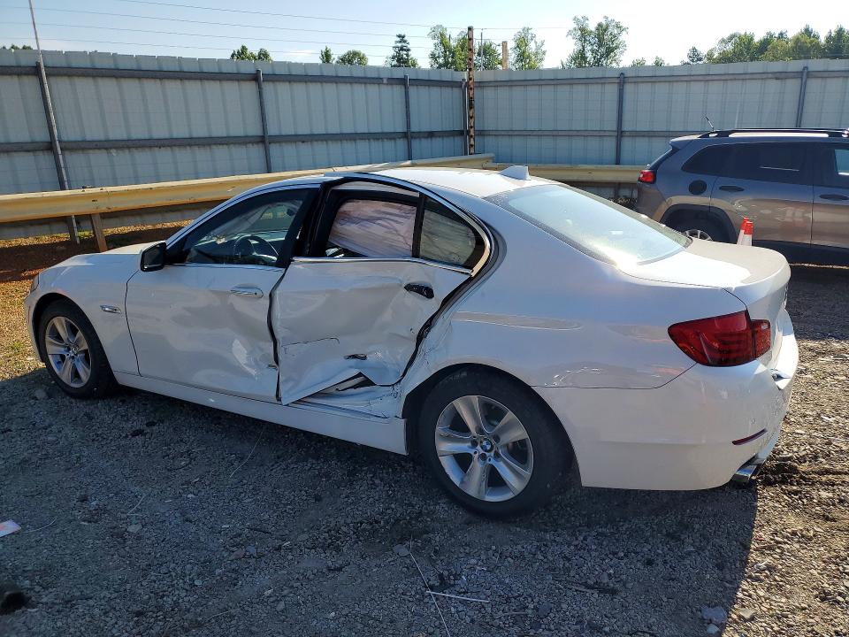 2013 BMW 5er VIN WBAXG5C56DDY33991 COPART salvage auction — SIDE, VA - CERT OF TITLE - SALVAGE, sold $100 on 2026-07-24 (photo 2)