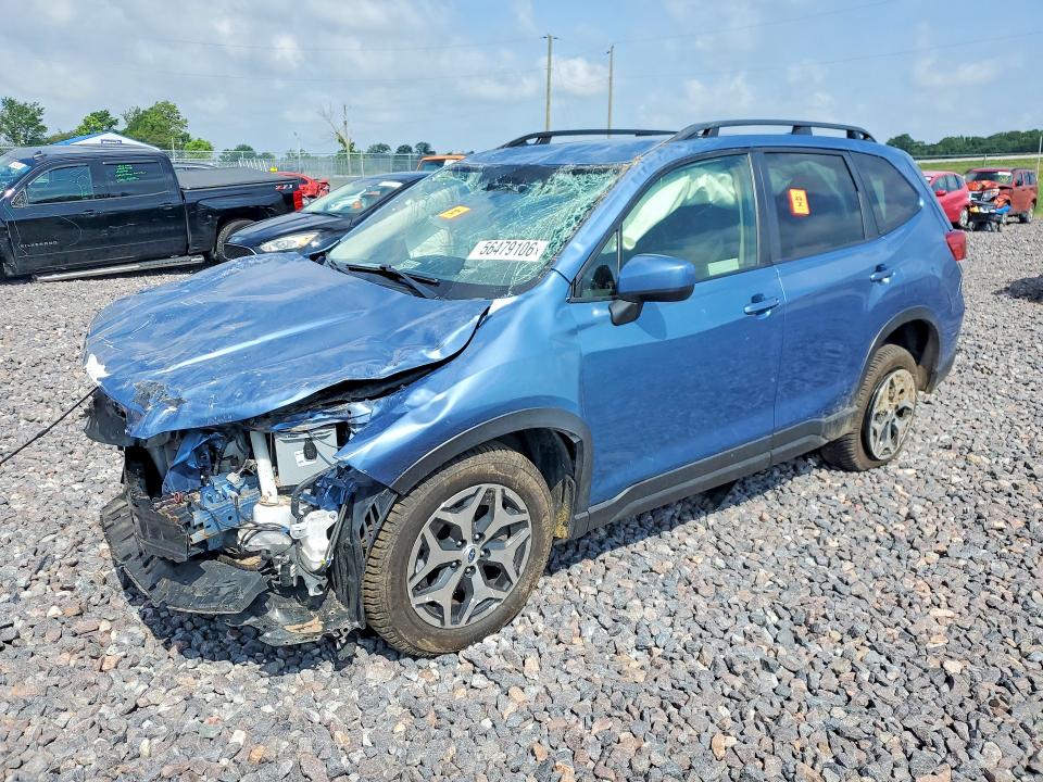 2022 Subaru Forester VIN JF2SKAEC8NH402662 COPART salvage auction — ROLLOVER, IN - CERT OF TITLE-SALVAGE TITLE, sold $1,450 on 2026-07-28 (photo 1)