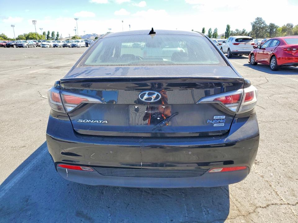 2017 Hyundai Sonata hybrid VIN KMHE54L21HA049222 COPART salvage auction — FRONT END, CA - SALVAGE CERTIFICATE, sold $875 on 2026-07-10 (photo 6)