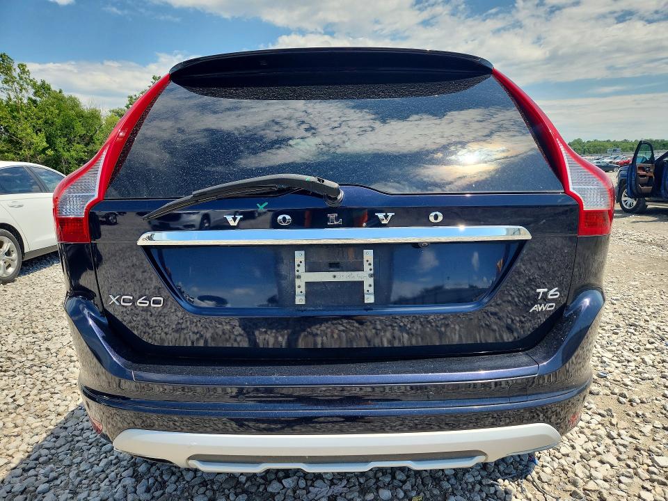 2017 Volvo Xc60 VIN YV449MRR4H2166051 COPART salvage auction — MINOR DENT/SCRATCHES, Il - Salvage Certificate, sold $7,100 on 2026-07-20 (photo 6)