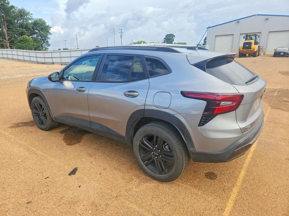 2024 Chevrolet VIN KL77LKE27RC029175 COPART salvage auction — SIDE, Tx - Salvage Vehicle Title, sold $11,500 on 2026-07-20 (photo 2)