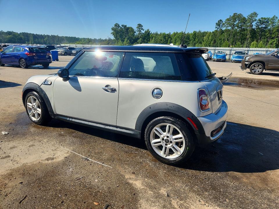 2013 Mini Cooper VIN WMWSV3C50DT390246 COPART salvage auction — SIDE, Sc - Cert Of Title-Salvage, sold $375 on 2026-07-20 (photo 2)