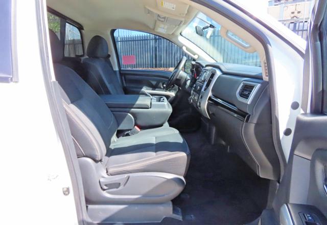 2017 Nissan TITAN VIN 1N6AA1R87HN548279 COPART salvage auction — ALL OVER, MT - DIS/DLR/EXP ONLY SALVAGE TITLE (P), sold $9,800 on 2026-07-25 (photo 5)