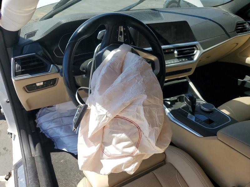 2022 BMW 4er VIN WBA53AP09NCK33340 COPART salvage auction — SIDE, Ca - Salvage Certificate, sold $6,900 on 2026-07-27 (photo 8)