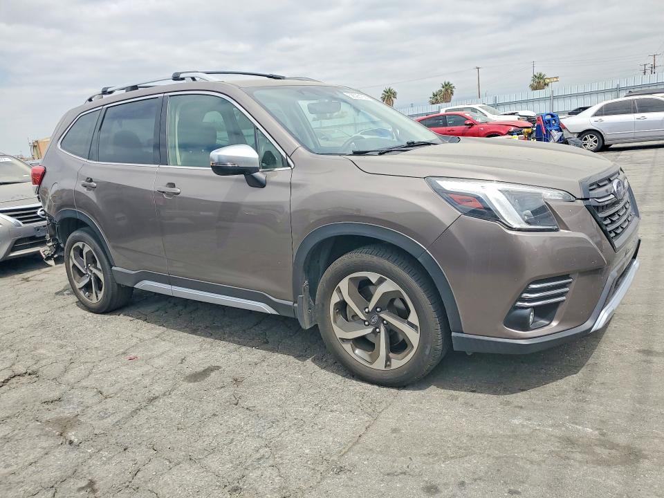 2023 Subaru Forester VIN JF2SKARC5PH413518 COPART salvage auction — REAR END, Ca - Salvage Certificate, sold $8,700 on 2026-07-30 (photo 4)