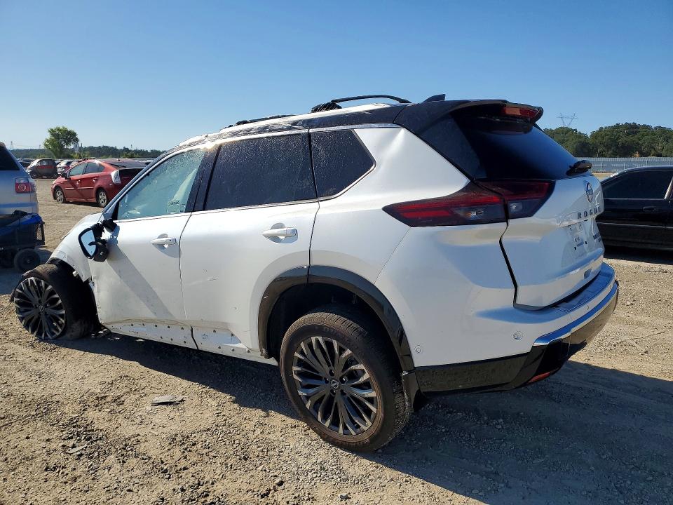 2026 Nissan Rogue VIN JN8BT3DD2TW293355 COPART salvage auction — ROLLOVER, CA - NON-REPAIRABLE VEHICLE CERT, sold $950 on 2026-07-24 (photo 2)