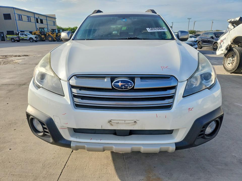 2014 Subaru Outback VIN 4S4BRCPC9E3258230 COPART salvage auction — REAR END, Tx - Salvage Vehicle Title, sold $2,800 on 2026-07-09 (photo 5)