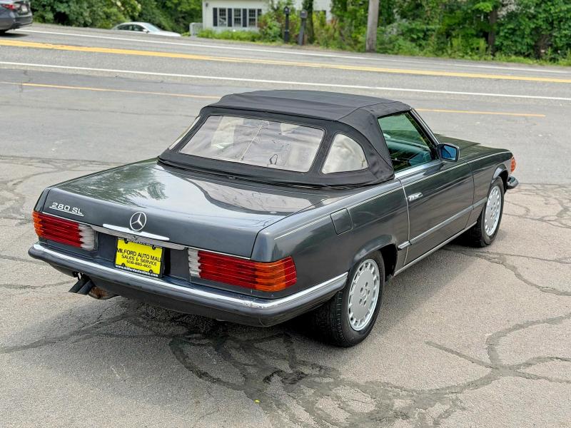 1985 Mercedes-benz 280 VIN WDB1070421A025219 COPART salvage auction — NORMAL WEAR, Nj - Certificate Of Title, sold $1,050 on 2026-07-07 (photo 4)
