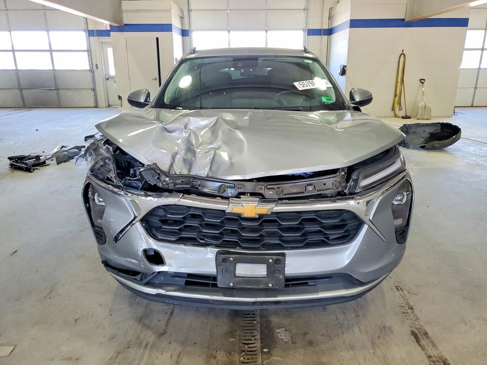 2024 Chevrolet Trax VIN KL77LHE25RC101252 COPART salvage auction — FRONT END, Va - Cert Of Title - Salvage, sold $7,200 on 2026-07-10 (photo 5)