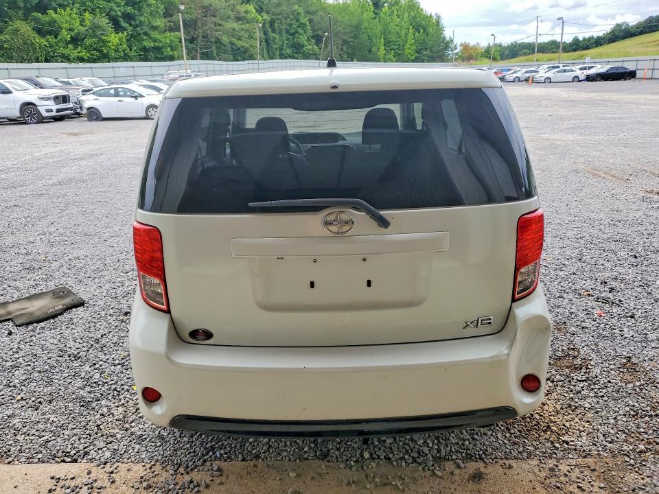 2014 Scion Xb VIN JTLZE4FE7EJ062360 COPART salvage auction — MINOR DENT/SCRATCHES, Tn - Salvage Certificate, sold $750 on 2026-07-15 (photo 6)