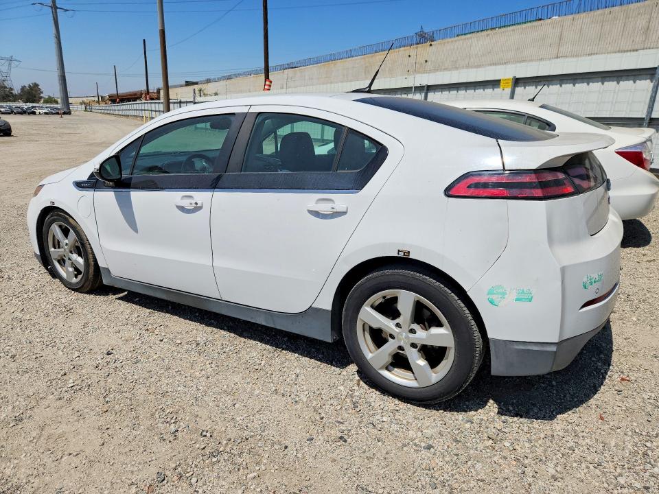 2014 Chevrolet VIN 1G1RE6E44EU137992 COPART salvage auction — NORMAL WEAR, Ca - Dis/Dlr/Exp Only Clean Title, sold $1,850 on 2026-07-09 (photo 2)