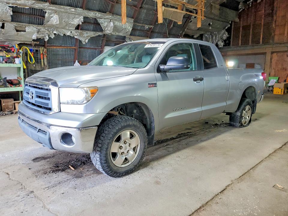 2010 Toyota Tundra VIN 5TFUY5F19AX106057 COPART salvage auction — MINOR DENT/SCRATCHES, Fl - Certificate Of Title, sold $3,200 on 2026-07-27 (photo 1)