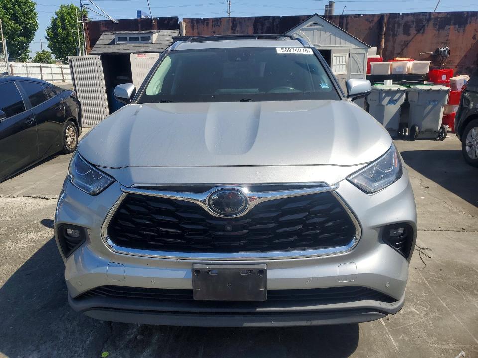 2020 Toyota Highlander VIN 5TDDZRBH6LS053639 COPART salvage auction — SIDE, Ca - Salvage Certificate, sold $16,400 on 2026-07-10 (photo 5)
