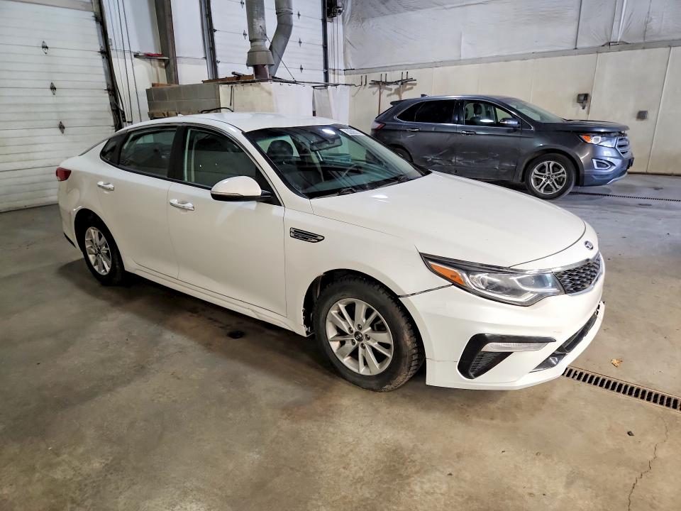2019 Kia Optima VIN 5XXGT4L32KG275275 COPART salvage auction — FRONT END, Ak - Certificate Of Vehicle Title, sold $1,500 on 2026-07-21 (photo 4)
