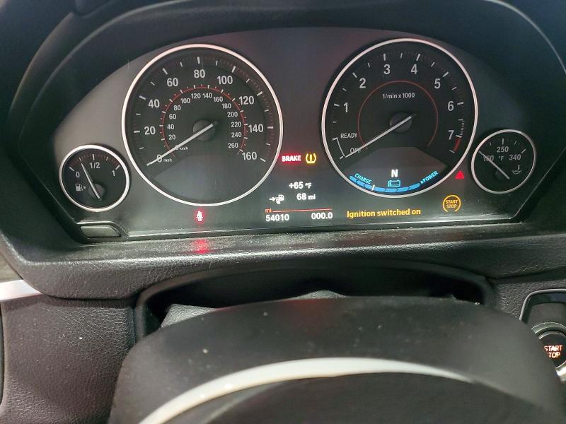 2017 BMW 3er VIN WBA8E1C50HK480443 COPART salvage auction — MECHANICAL, PA - CERT OF TITLE (P), sold $5,800 on 2026-07-16 (photo 9)