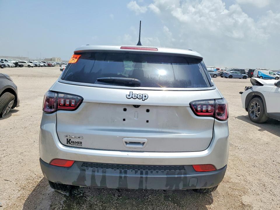 2025 Jeep Compass VIN 3C4NJDAN0ST586208 COPART salvage auction — FRONT END, Tx - Certificate Of Title, sold $8,600 on 2026-07-28 (photo 6)