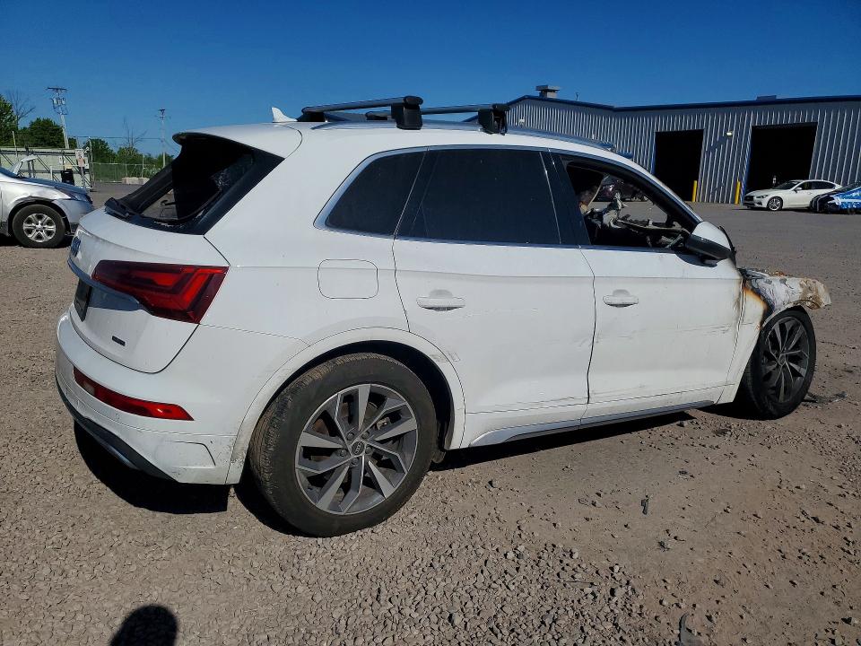 2021 Audi Q5 VIN WA1BAAFY0M2051298 COPART salvage auction — ENGINE BURN, Ny - Mv-907A Salvage Certificate, sold $1,150 on 2026-08-03 (photo 3)