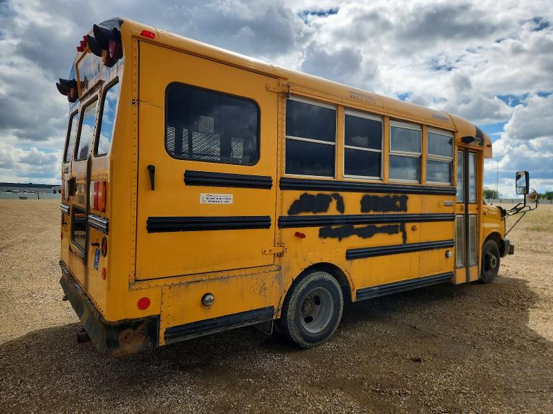 2011 Chevrolet VIN 1GB6G5BG2B1171489 COPART salvage auction — SIDE, Ab - Bos - Active, sold $2,500 on 2026-07-23 (photo 4)