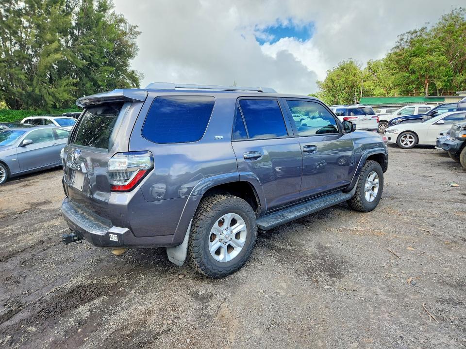 2017 Toyota 4runner VIN JTEBU5JR8H5456944 COPART salvage auction — FRONT END, Hi - Certificate Of Salvage, sold $4,450 on 2026-07-13 (photo 3)