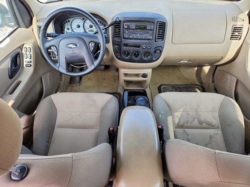 2003 Ford Escape VIN 1FMYU92143KD92292 COPART salvage auction — MECHANICAL, CO - DIS/DLR/EXP ONLY CLEAN TITLE, sold $375 on 2026-07-09 (photo 8)
