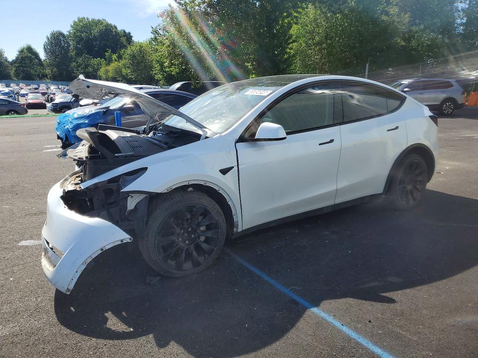 2023 Tesla Model y VIN 7SAYGDEEXPF637972 COPART salvage auction — FRONT END, Or - Wrecker's Notice (Parts Only), sold $6,100 on 2026-07-27 (photo 1)