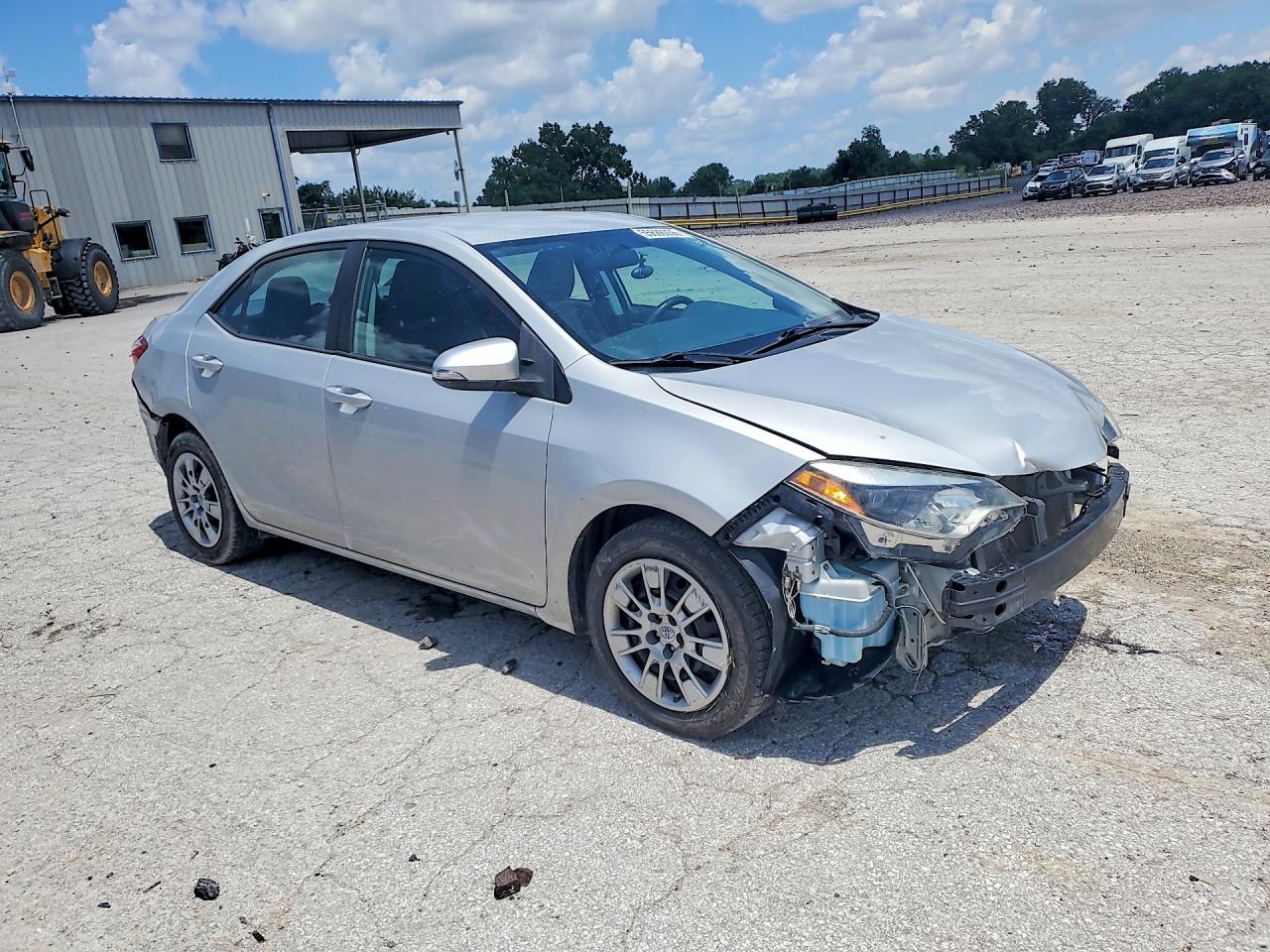 2016 Toyota Corolla VIN 2T1BURHE1GC631437 COPART salvage auction — Front End, MO - SALVAGE CERTIFICATE OF TITLE, sold $3,200 on 2026-06-25 (photo 4)