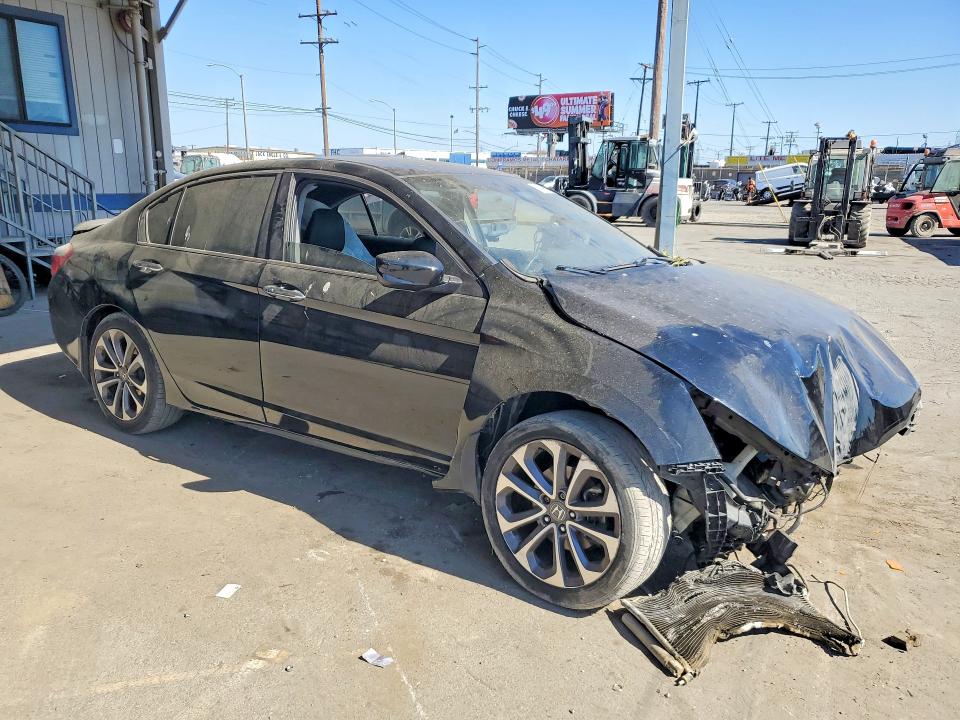 2014 Honda Accord VIN 1HGCR2F55EA114743 COPART salvage auction — FRONT END, Ca - Salvage Certificate, sold $600 on 2026-07-02 (photo 4)