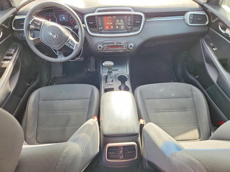 2019 Kia Sorento VIN 5XYPG4A56KG554880 COPART salvage auction — NORMAL WEAR, Tx - Certificate Of Title, sold $2,100 on 2026-07-31 (photo 8)