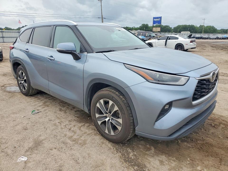 2021 Toyota Highlander VIN 5TDGZRAH6MS040504 COPART salvage auction — REAR END, FL - CERT OF TITLE SLVG REBUILDABLE, sold $14,400 on 2026-07-30 (photo 4)
