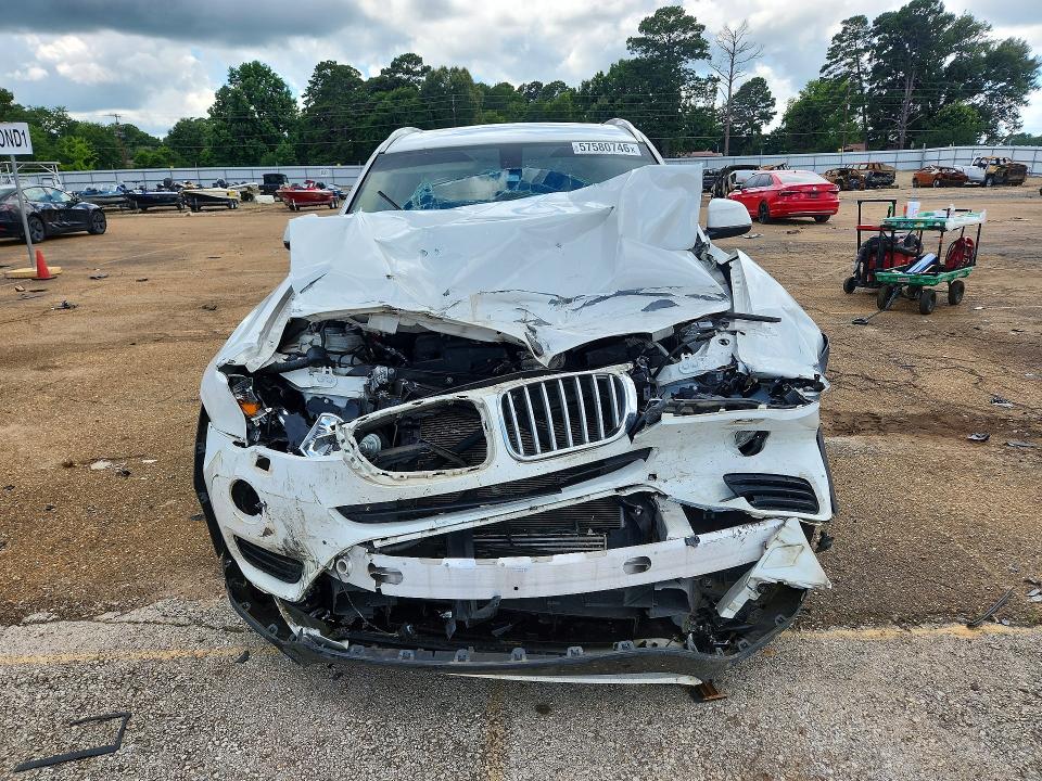 2017 BMW X3 VIN 5UXWX9C33H0W68112 COPART salvage auction — FRONT END, Tx - Salvage Vehicle Title, sold $400 on 2026-07-06 (photo 5)