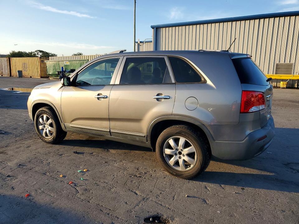2011 Kia Sorento VIN 5XYKT4A10BG114981 COPART salvage auction — REAR END, Fl - Cert Of Title Slvg Rebuildable, sold $1,400 on 2026-07-02 (photo 2)