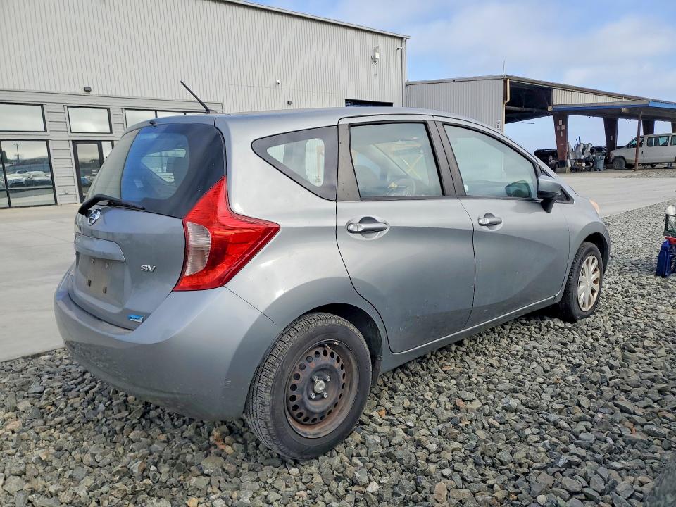 2015 Nissan Versa VIN 3N1CE2CP3FL421907 COPART salvage auction — MINOR DENT/SCRATCHES, Ca - Dis/Dlr/Exp App For Dup Clean (P), sold $575 on 2026-07-09 (photo 3)