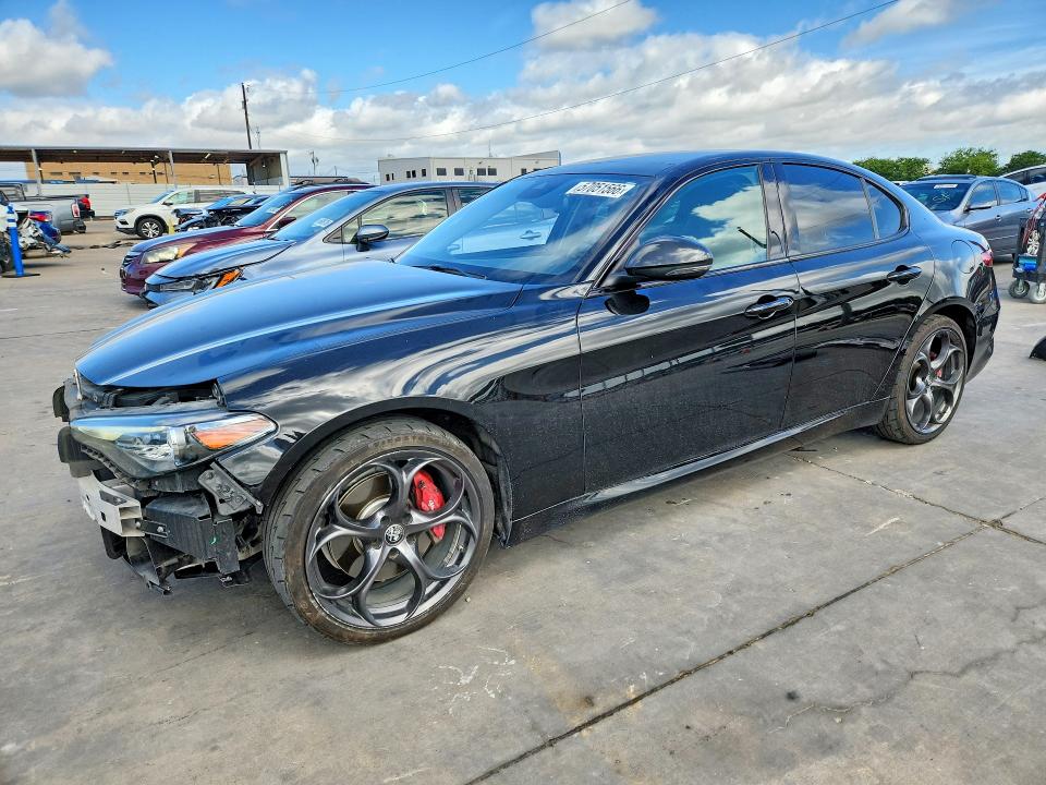 2018 Alfa romeo Giulia VIN ZARFAEEN0J7597447 COPART salvage auction — FRONT END, Tx - Salvage Vehicle Title, sold $5,100 on 2026-08-20 (photo 1)