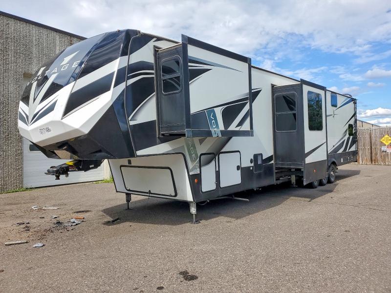 2022 Keystone Voltage VIN 4YDFVTW3XNZ990153 COPART salvage auction — SIDE, MN - CERT OF TITLE-SALVAGE, sold $2,100 on 2026-07-30 (photo 2)