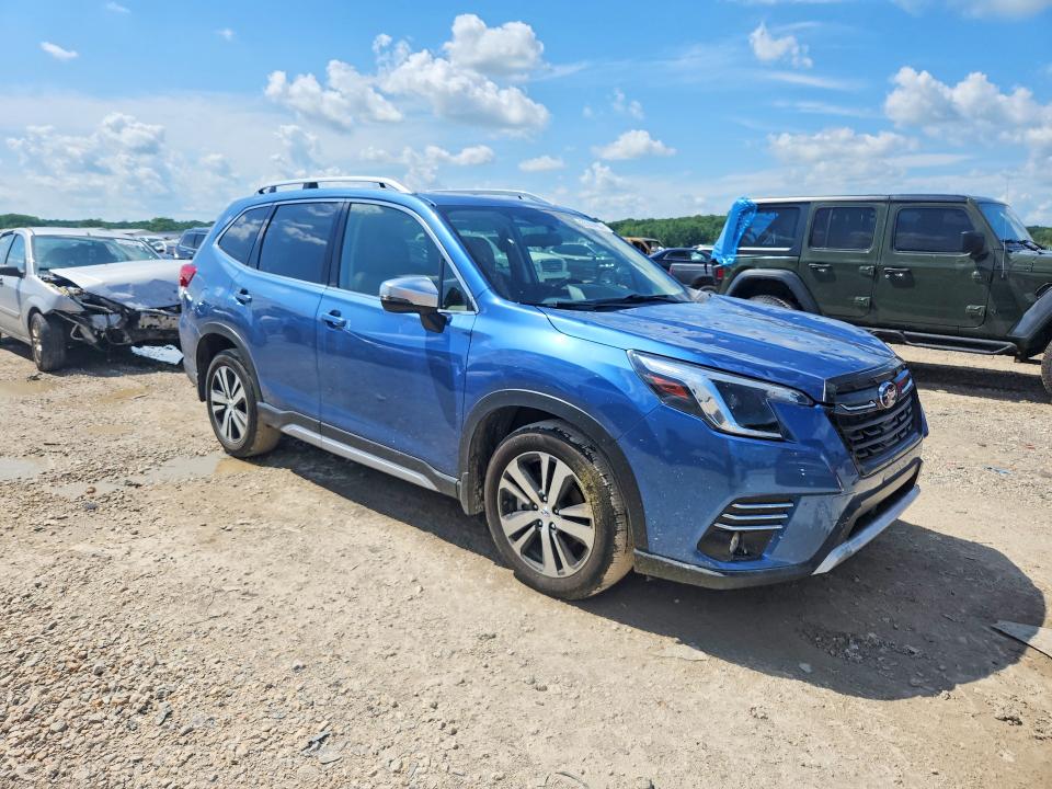 2022 Subaru Forester VIN JF2SKARC2NH483443 COPART salvage auction — HAIL, Ks - Cert Of Title-Salvage, sold $1,100 on 2026-07-30 (photo 4)